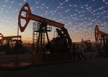 Petrolde 'Abluka' Şoku: 114 Dolar Bandı Aşıldı, Kriz Kapıda