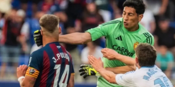 Rakibine Attığı Yumruğun Bedeli Ağır oldu, Rekor Ceza Yedi