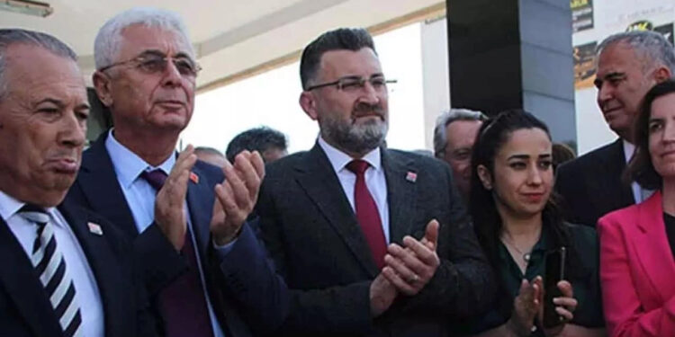 Serik Belediye Başkanı Kadir Kumbul CHP'den İstifa Etti, 'AK Parti'ye Katılacak İddiası'