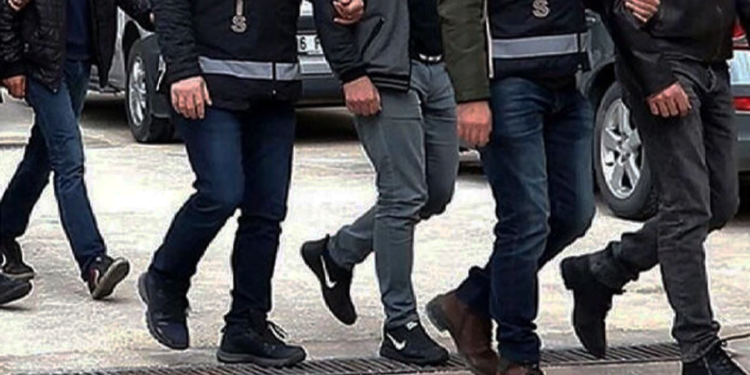 Suç Örgütüne Darbe! 22 Şüpheli Tutuklandı