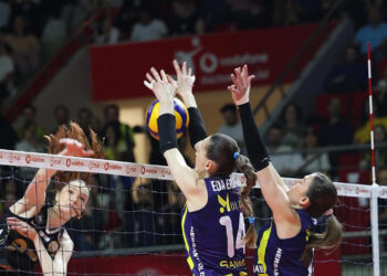 Sultan Ligi Finalinde VakıfBank ve Fenerbahçe Karşı Karşıya Gelecek