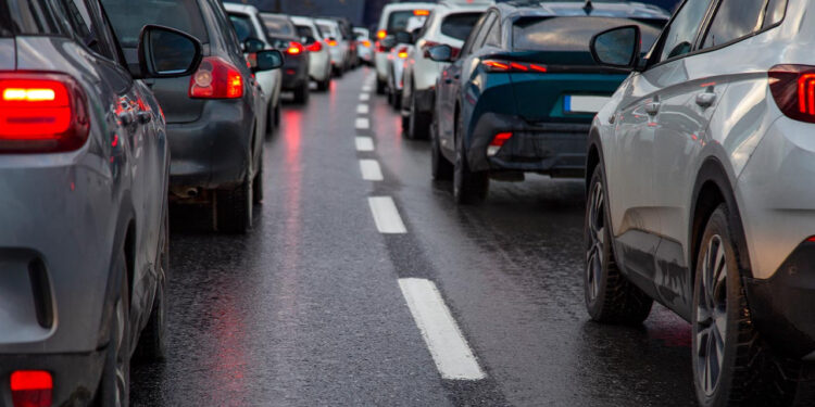 Sürücülere Yeni Masraf Çıktı: Otomobillerde Abonelik Dönemi Başlıyor