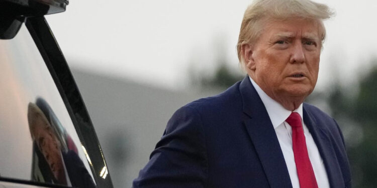 Trump'tan Yeni İran Açıklaması: Anlaşma Yapmak İçin Can Atıyorlar