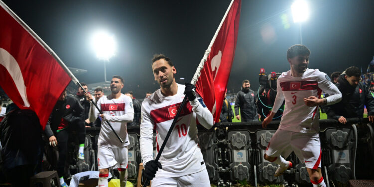 Türkiye'nin Zaferi Dünya Basınında: Dünya Kupası'nda Türkiye'yle Eşleşen ABD'yi Korku Saldı