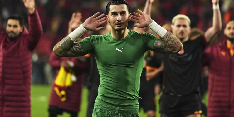 Uğurcan Çakır'ın Maç Sonunda Geceye Damga Vuran İtirafı Kameralara Yansıdı: Hastalıktan Ölüyorum Abi