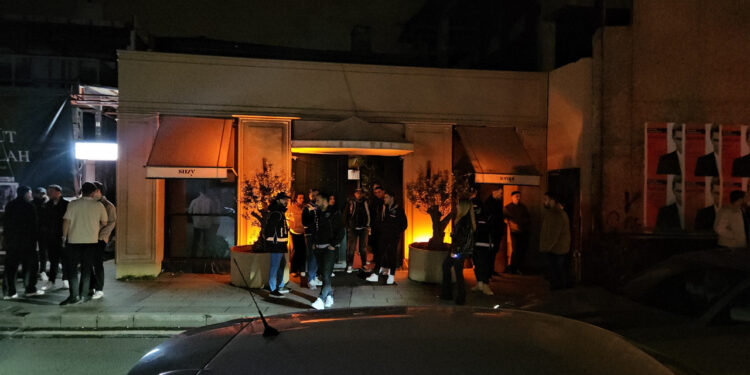 Ünlülere Bir 'Uyuşturucu' Operasyonu Daha: İstanbul'da Mekanlara Polis Baskını