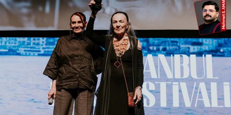 İstanbul Film Festivali’nin açılışında tutuklu belediye başkanlarına ses verildi