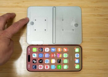 Katlanabilir ekranlı iPhone için yeni görseller ortaya çıktı