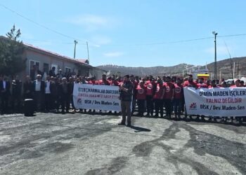 Dimin Madencilik işçileri eylemde: Sendikal haklarımız engellenemez
