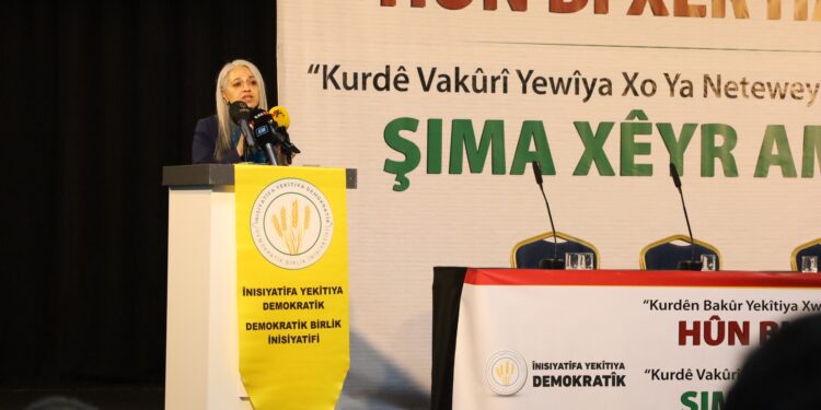 Çiğdem Kılıçgün Uçar: Türkçe konuştuğumuzda kendimizi çok eksik hissediyoruz