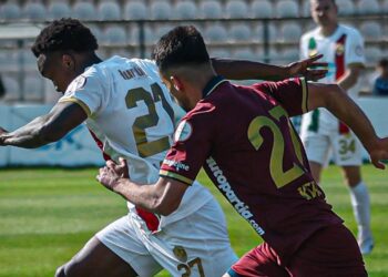 Tartışmalı hakem kararları ve kırmızı kart: Amedspor’a ırkçı saldırı