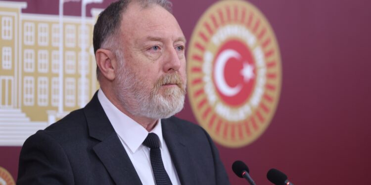 Temelli: Meclis’in gündemi özel yasa olmalı