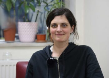 Ermeni genç kadın Agathe Laurent Wan’da köklerinin izini sürüyor