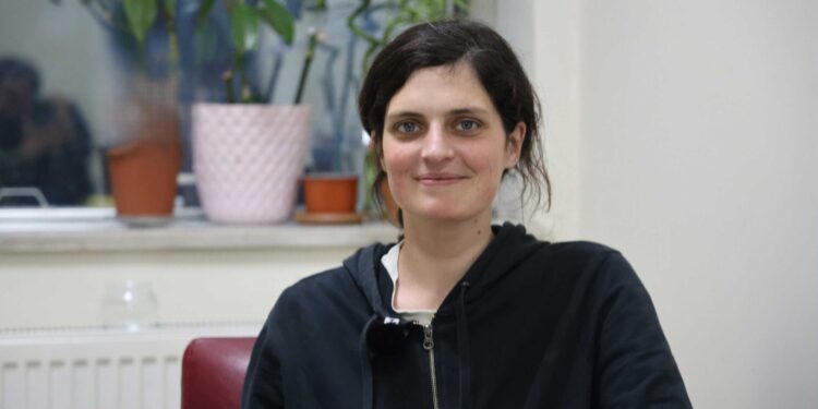 Ermeni genç kadın Agathe Laurent Wan’da köklerinin izini sürüyor