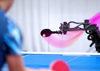 Fiziksel sporlarda yapay zeka devrimi: Masa tenisi robotu ‘Ace’ profesyonel şampiyonları dize getirdi