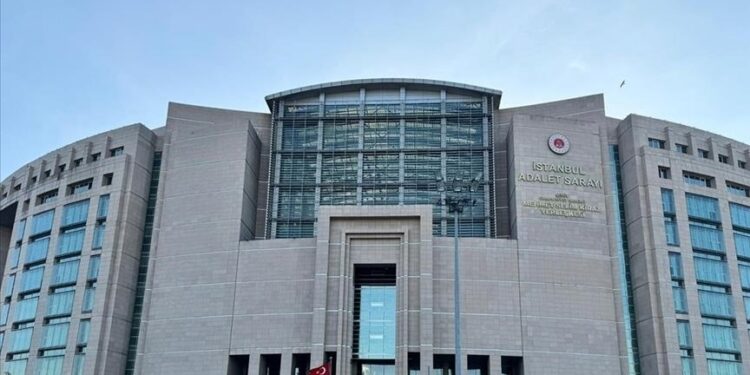 İHD Dersim Şubesi yöneticisi Yaprak Kurban tutuklandı