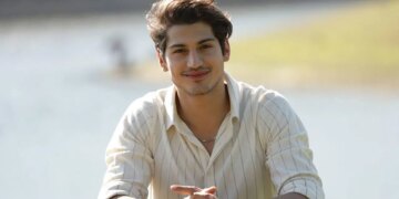 Ünlü oyuncu Oktay Çubuk’un yurtdışı tatilinde kalbi durdu: Yoğun bakımda!