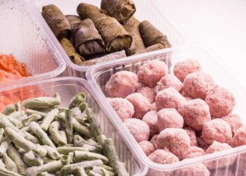 Mutfaktaki görünmez tehdit: Gıdaları çözdürmenin altın kuralları