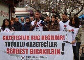 Gazeteci Berk’in duruşmasına çağrı: Toplumun haber alma hakkı yargılanıyor
