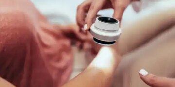 Kanser tedavisinde devrim: Ameliyatsız cilt kanseri tedavisi sağlayan ‘akıllı bant’ geliştirildi