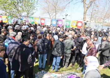 İstanbul’da 4 Nisan pikniğine polis saldırısı: Sebahat Tuncel gözaltına alındı