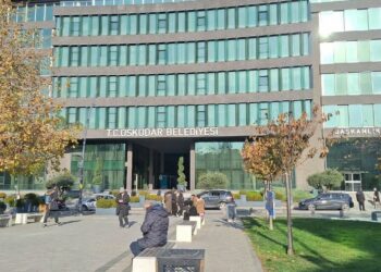 Üsküdar Belediyesi’ne operasyon: 20 kişi gözaltına alındı