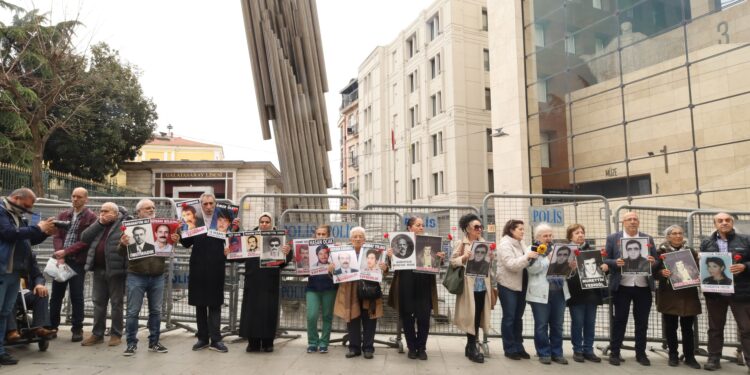 Cumartesi Anneleri: Kayıp dosyaların arkasında devlet iradesi var