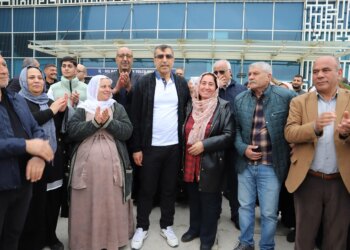 21 yıl sonra tahliye Edilen Kaçmaz’a Mêrdîn’de kitlesel karşılama