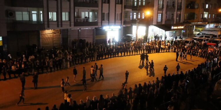 Mersin’de 4 Nisan şenliği: Coşku ve sloganlarımızla Amara’ya gidelim