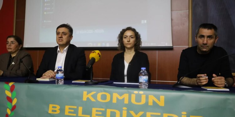Mersin’de yerel yönetimler konferansı: Kararlar tutum belgemizdir