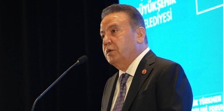 Tutuklu Muhittin Böcek hakkında bir tutuklama kararı daha