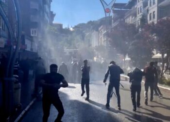 İrade gaspını protesto eden 17 gence 51 yıl hapis cezası