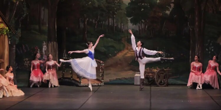 Mersin Kültür Yolu Festivali’nde ‘Giselle’ balesi sahnelendi