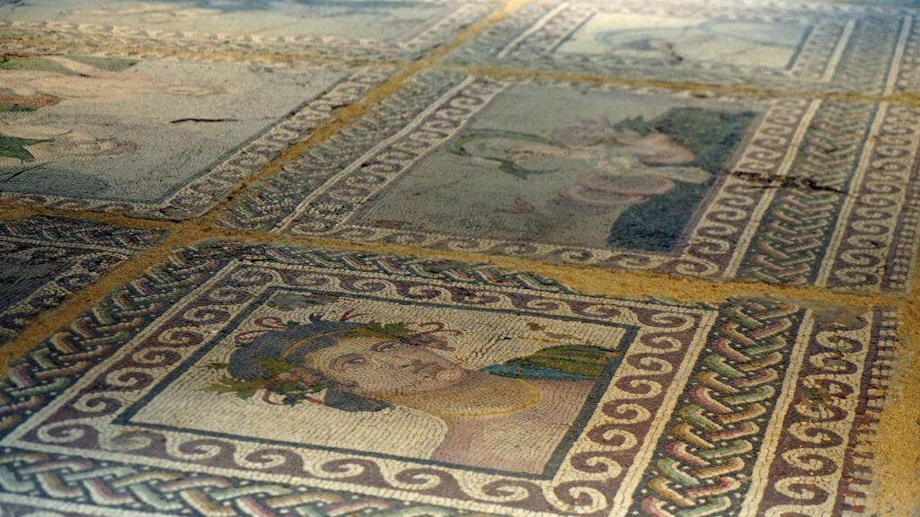 1700 Yıllık Mitolojik Şaheser! Truva'nın 'Aşil'i Samsun Müzesi'nde Göz Kamaştırıyor