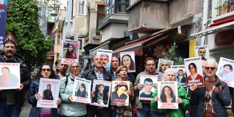 Hasta tutsaklar Altığ, Horoz ve Bekik’in durumuna dikkat çekildi