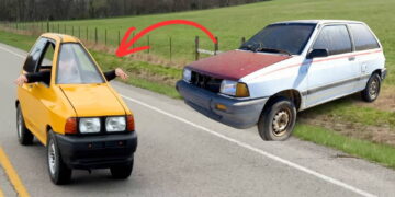 1988 model Ford Festiva’yı ‘dünyanın en ince’ arabası olması için modifiye etti