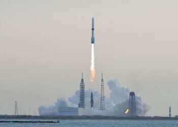 Blue Origin’in New Glenn roketi, test sırasında patladı