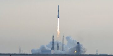 Blue Origin’in New Glenn roketi, test sırasında patladı