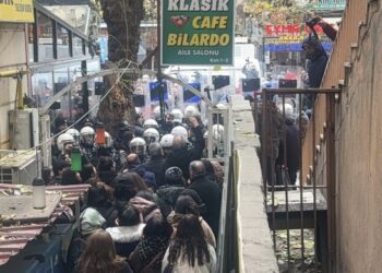 4 gazeteci hakkında takipsizlik kararı