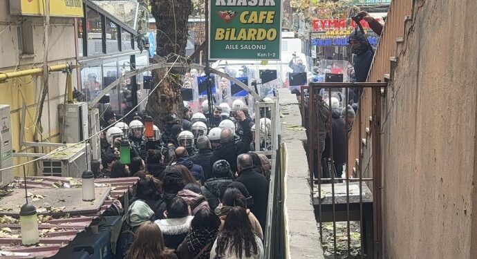 4 gazeteci hakkında takipsizlik kararı