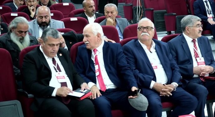 ‘Dedeler Zirvesi’ne tepki: Aleviliği nasıl asimile edebiliriz çalışması yürütüyorlar