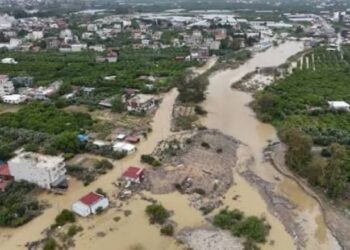 Hatay’da ölü sayısı 4’e çıktı: Afet bölgesi ilan edilsin