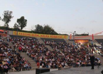 İzmir’de 3 Fidan anma konseri