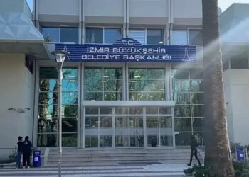 İzBB soruşturması: 4 tutuklama