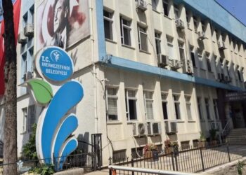 Merkezefendi Belediyesi soruşturmasında 11 tutuklama