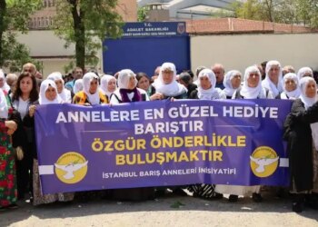 Barış Anneleri’nden cezaevleri önünde çağrı: Umut ilkesi uygulansın