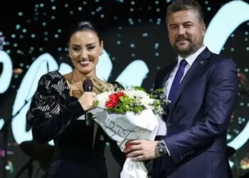 Sanatçı Sevcan Orhan ile Buca Belediye Başkanı Görkem Duman evleniyor