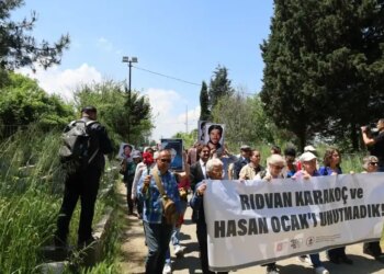Kayıplar Haftası: Rıdvan Karakoç ve Hasan Ocak mezarları başında anıldı