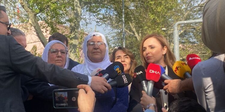 Barış Anneleri’nden Abdullah Öcalan’la görüşme başvurusu