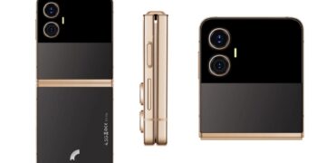 Türkiye’de üretilen ilk katlanabilir ekranlı Reeder S71 Flip tanıtıldı